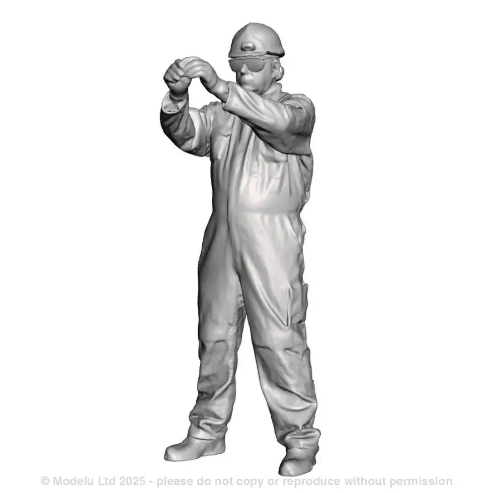 Modelu Engineer Engineer Working in a Cabinet 1146-076