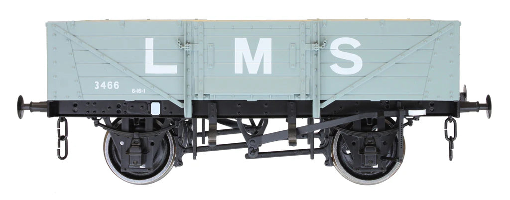 7F-053-012 O Gauge 5 Plank Wagon Corrugated End LMS Gray 3466