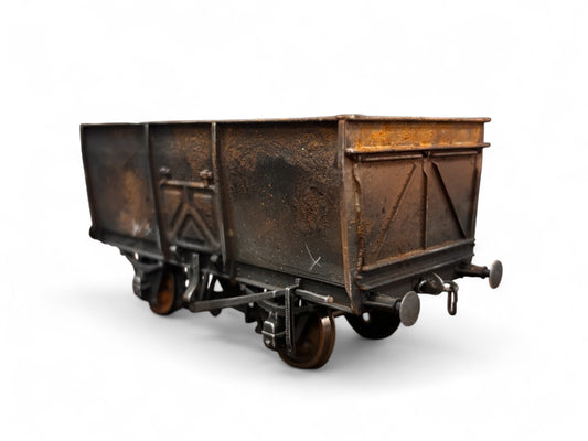 7F-041-004 O Gauge 14T Slope Sided Mineral BR Grey B11532 - Rusty Weathered (C)