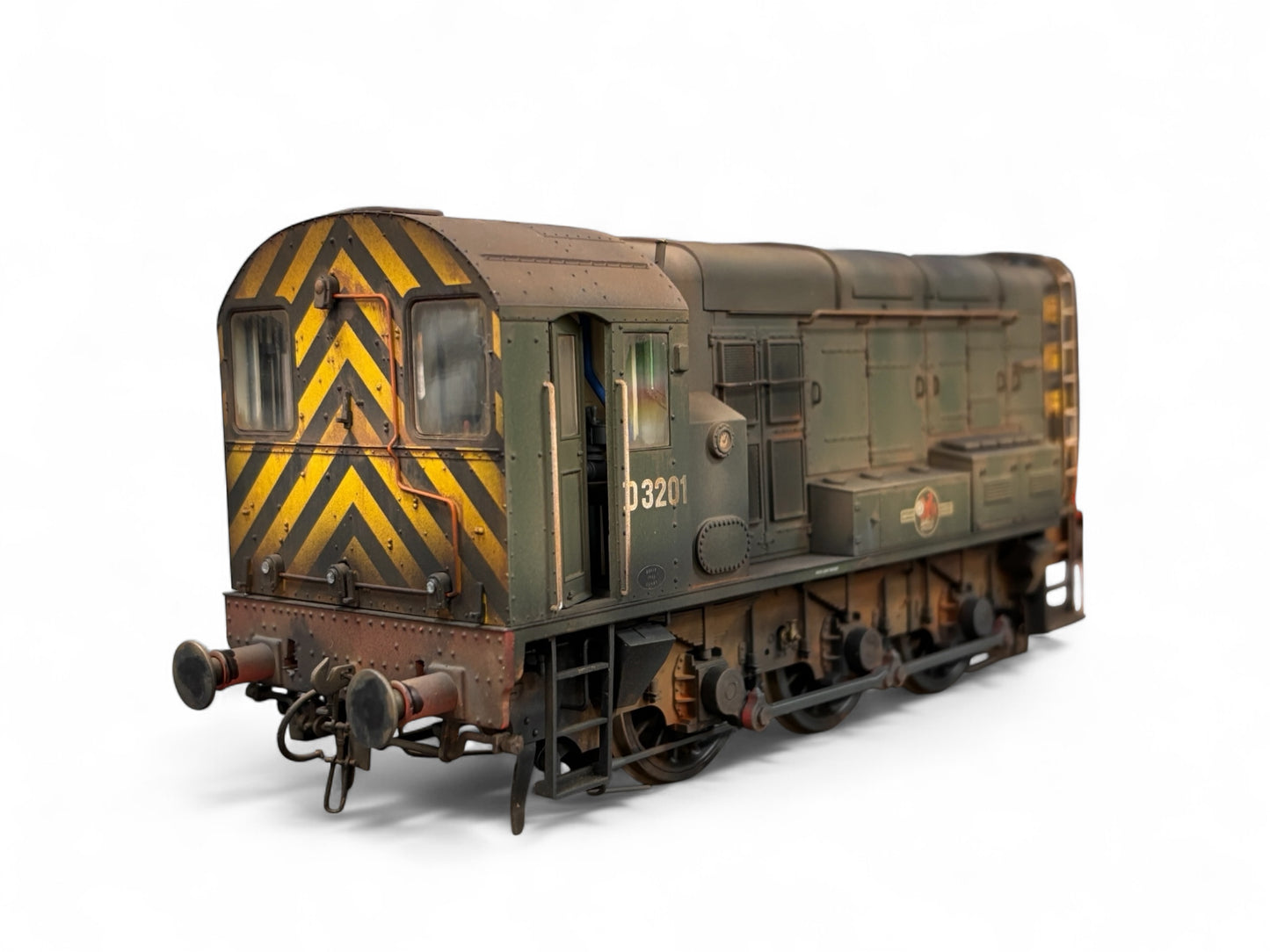 Dapol 7D-008-19 Class 08 BR Green inc Wasp Stripes - Heavy Weathered