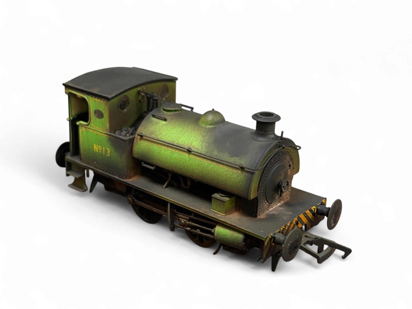 Dapol 4S-024-008 Hawthorn Leslie 0-4-0 Yellow Chevrons Weathered