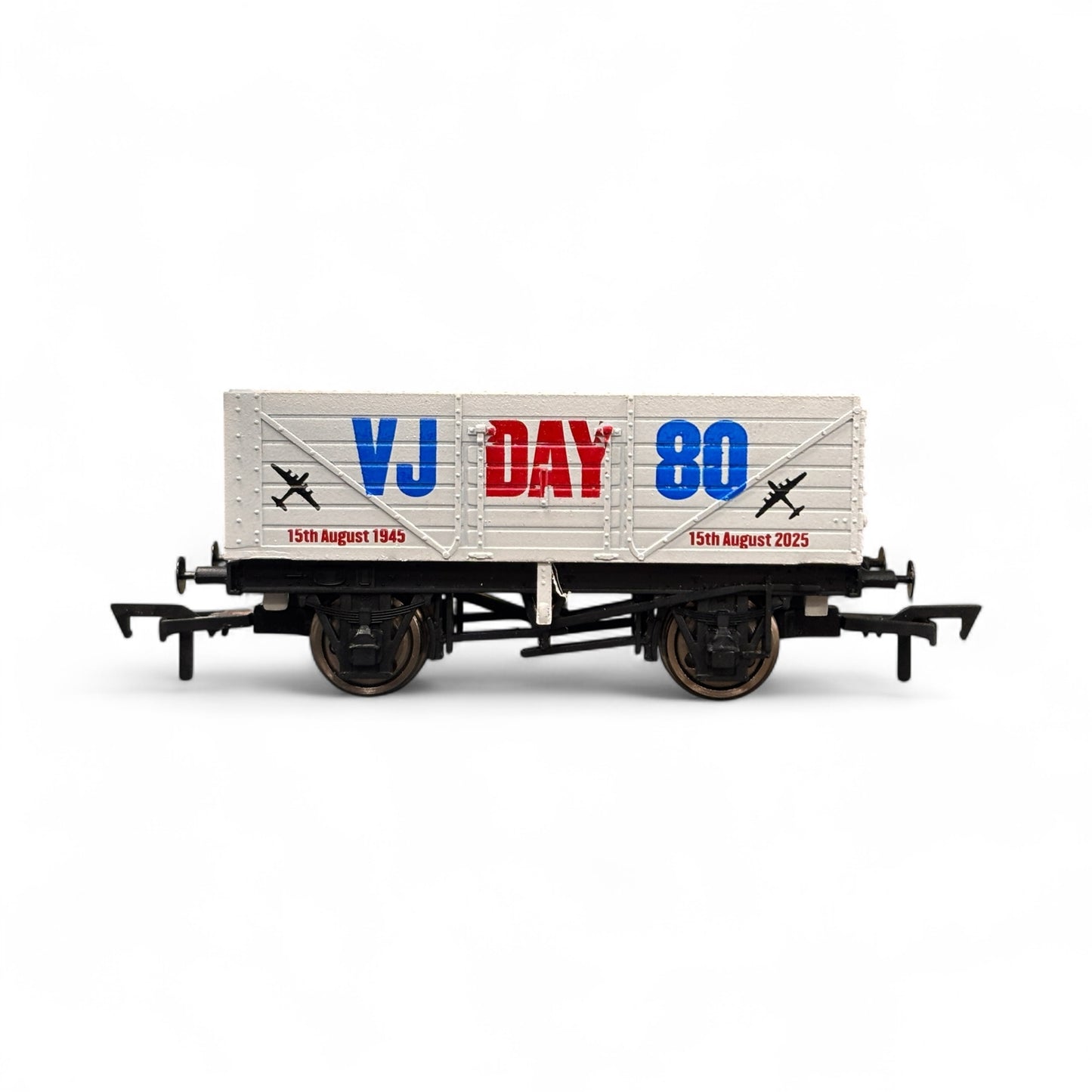 Dapol 4F-071-184 7 Plank VJ Day Airforce 80th Anniversary