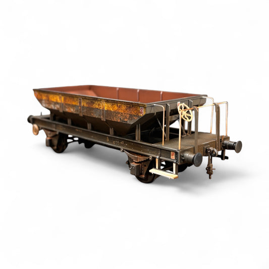 Heljan ‘Catfish’ Ballast Hopper BR Civil Engineers Grey/Yellow - Weathered O Gauge