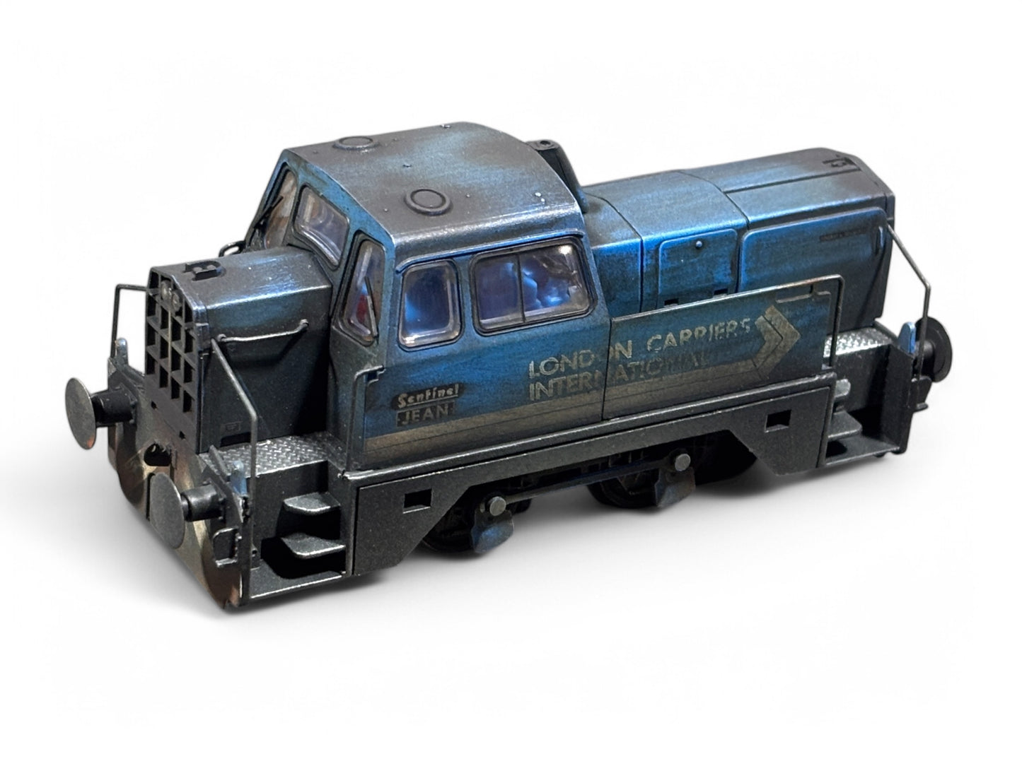 Hornby Sentinel London Carriers International 'Jean' R30009 Weathered