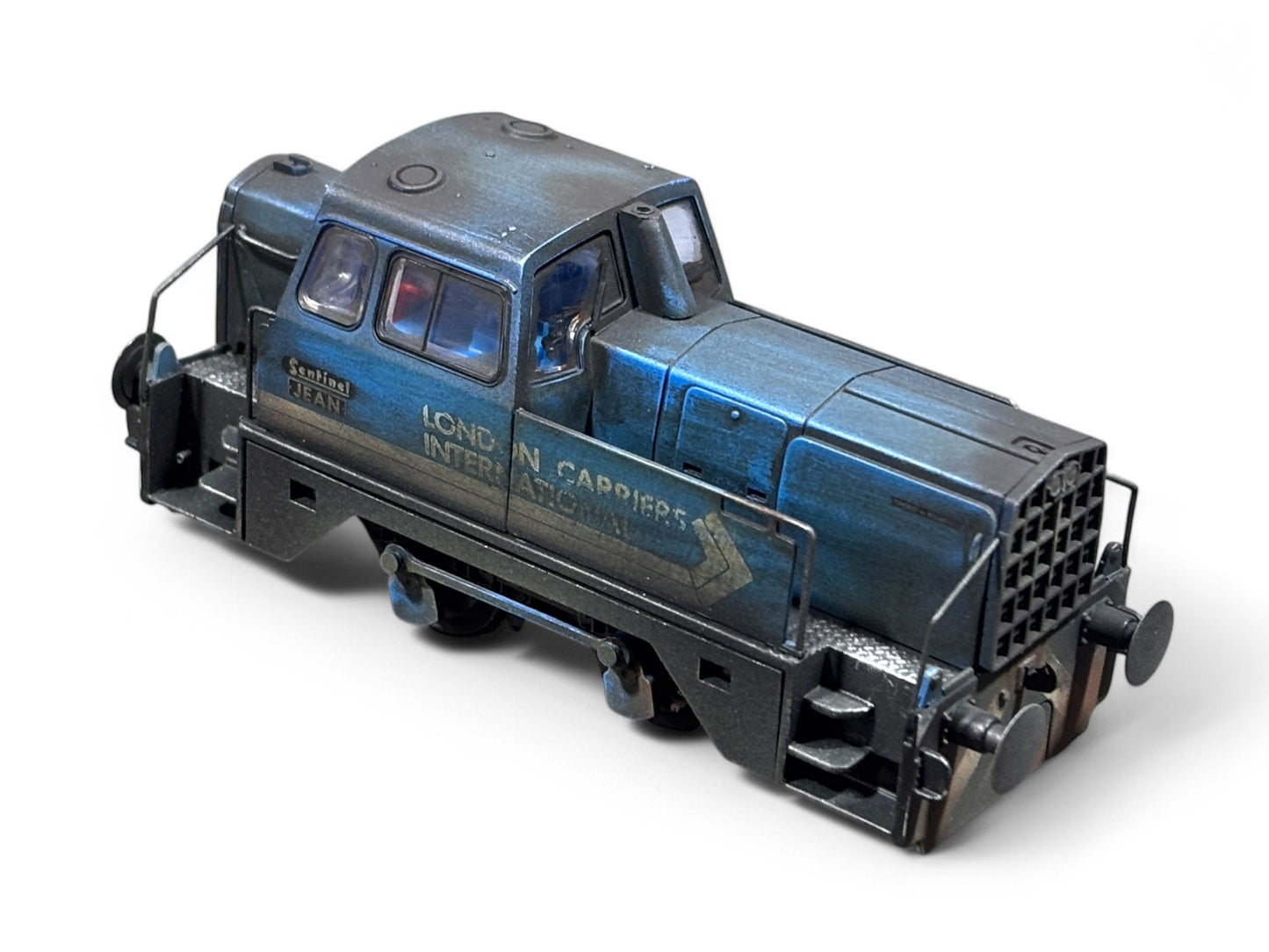Hornby Sentinel London Carriers International 'Jean' R30009 Weathered