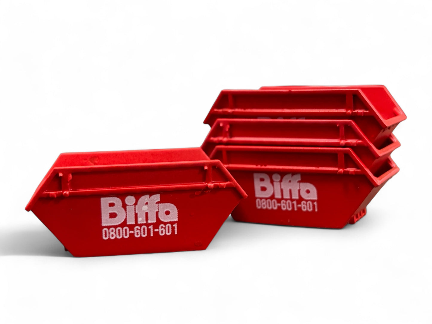 Stackable Skips - Biffa Red - O Gauge