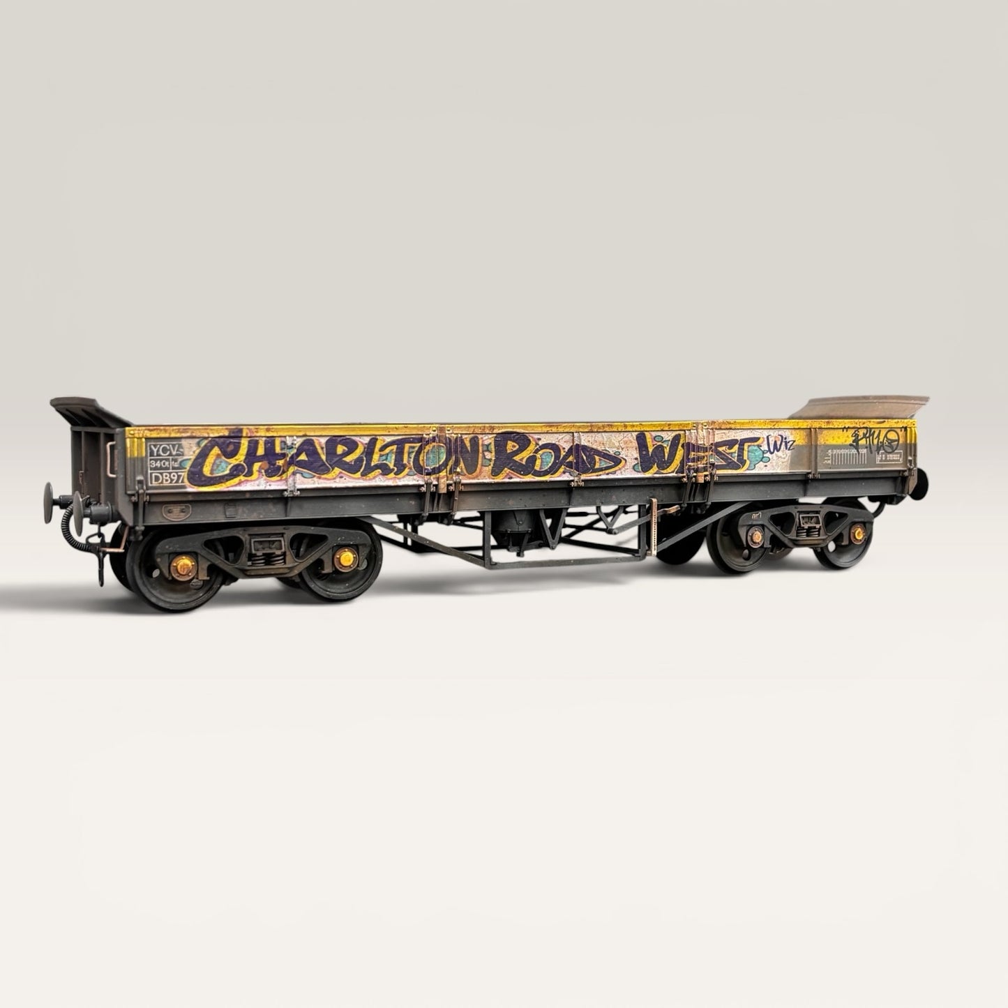 Dapol YCV Turbot Wagon Engineers Dutch - Vandalised & Weathered (B-Stock)
