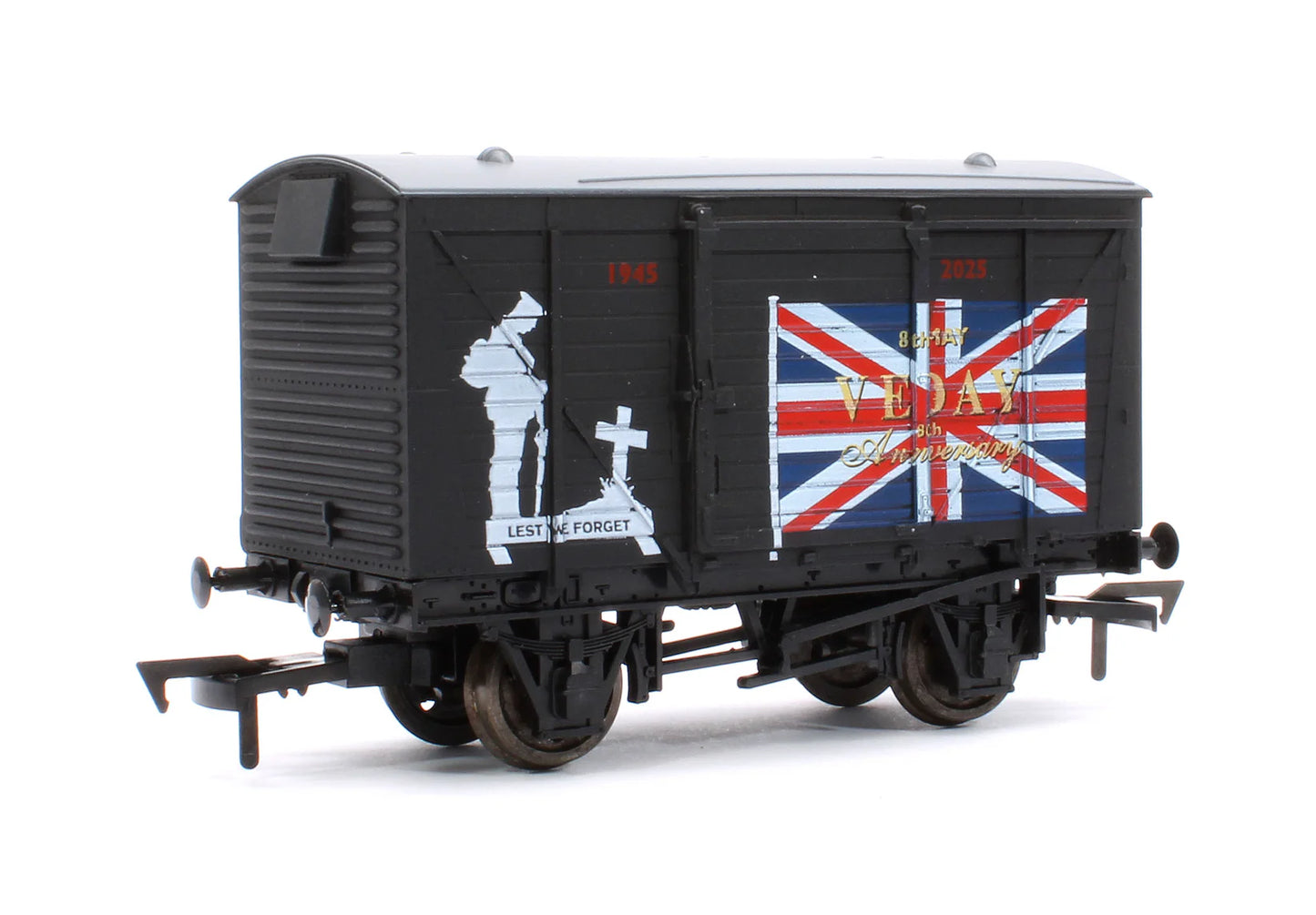 Dapol 4F-011-148 Ventilated Van VE Day 80th Anniversary Army