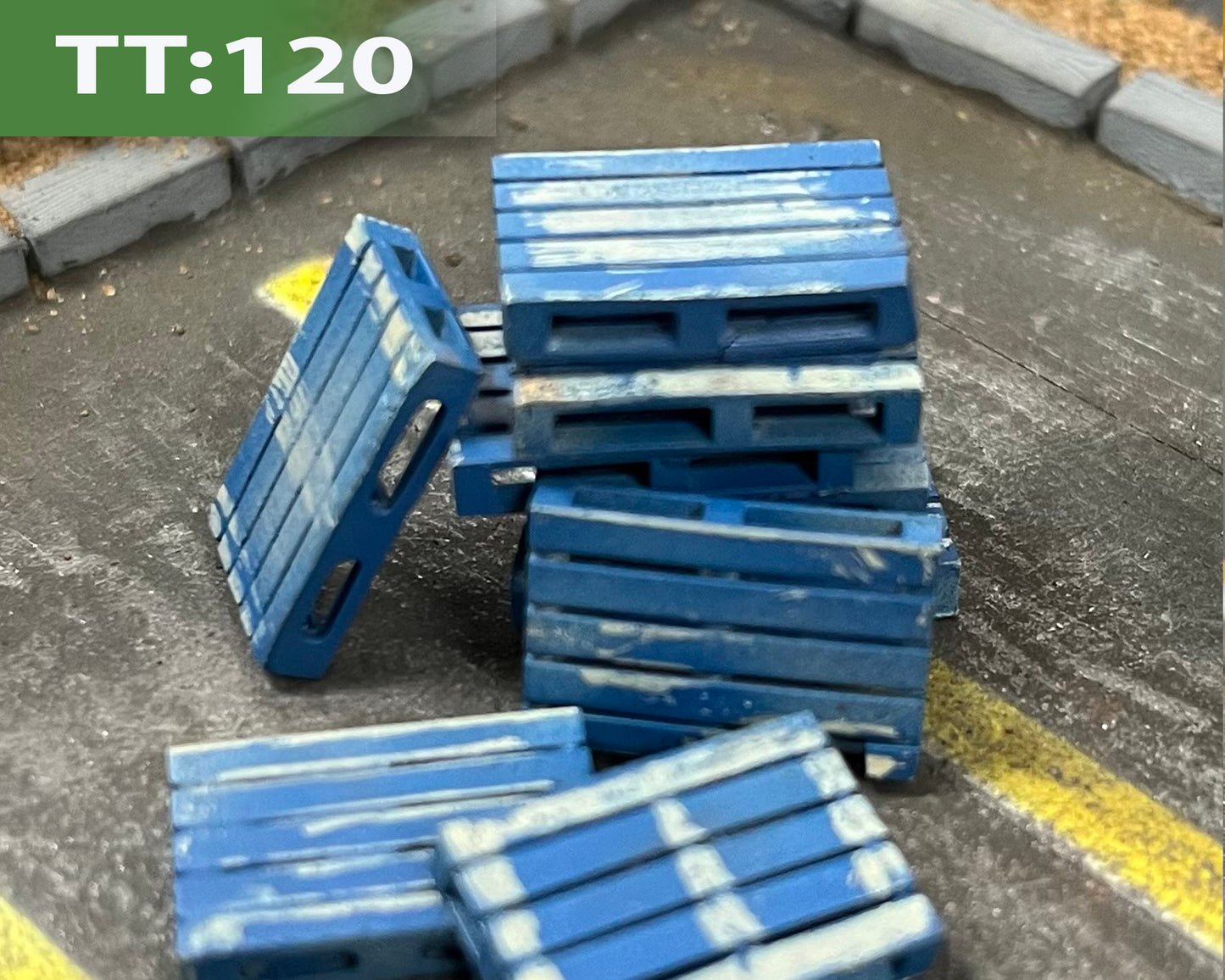 Shipping Pallets - Blue Weathered - TT:120