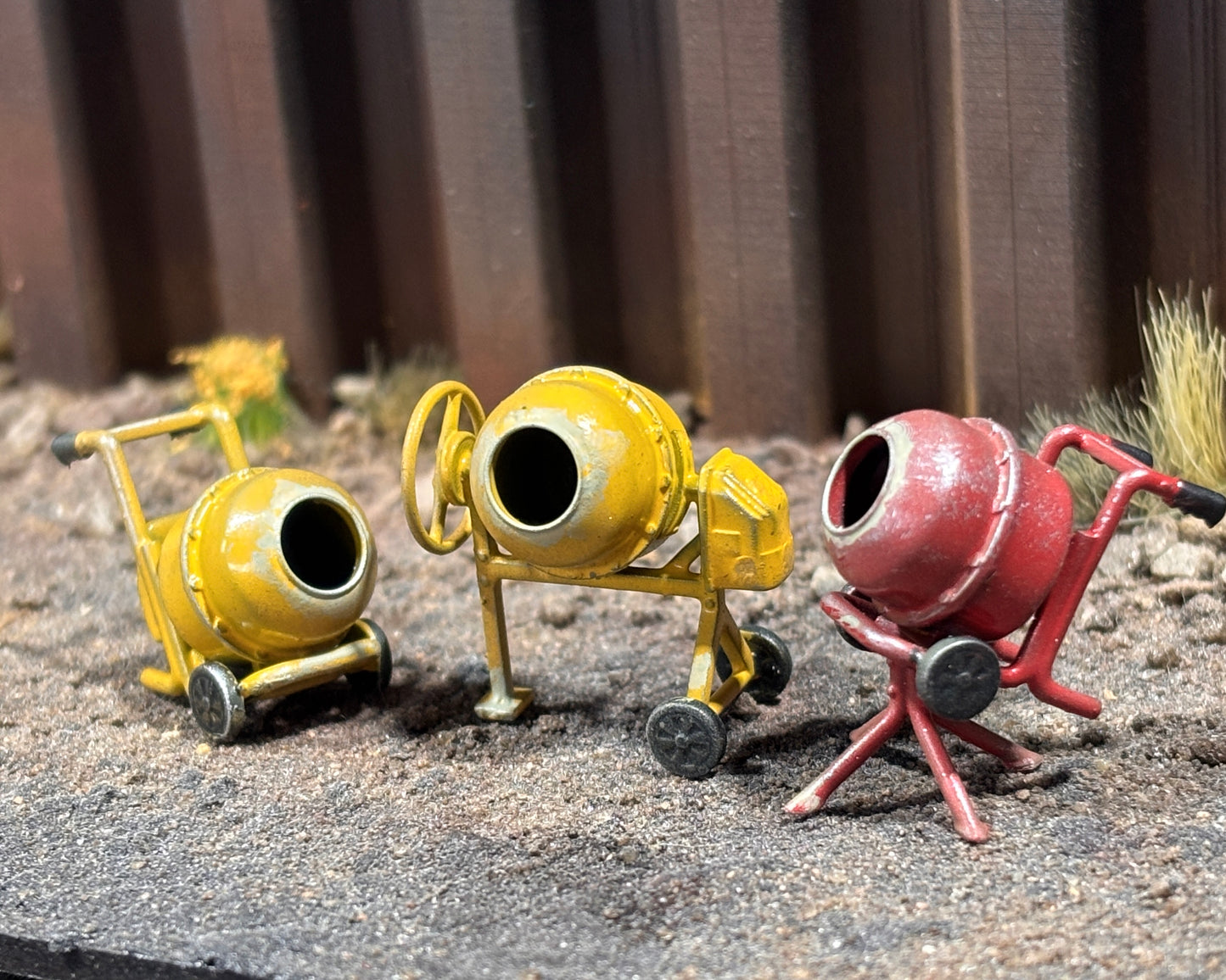 Cement Mixers - O Gauge