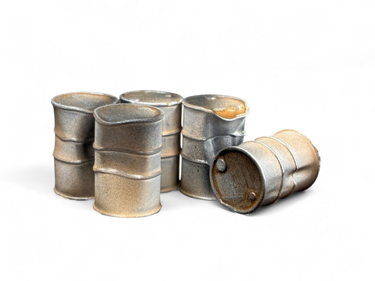 Dented Oil Drums - Weathered White - OO Gauge