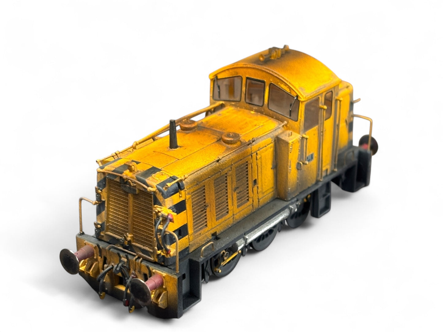 Heljan 2912 Class 07 001 (V2) Peakstone Yellow Diesel Locomotive - Weathered