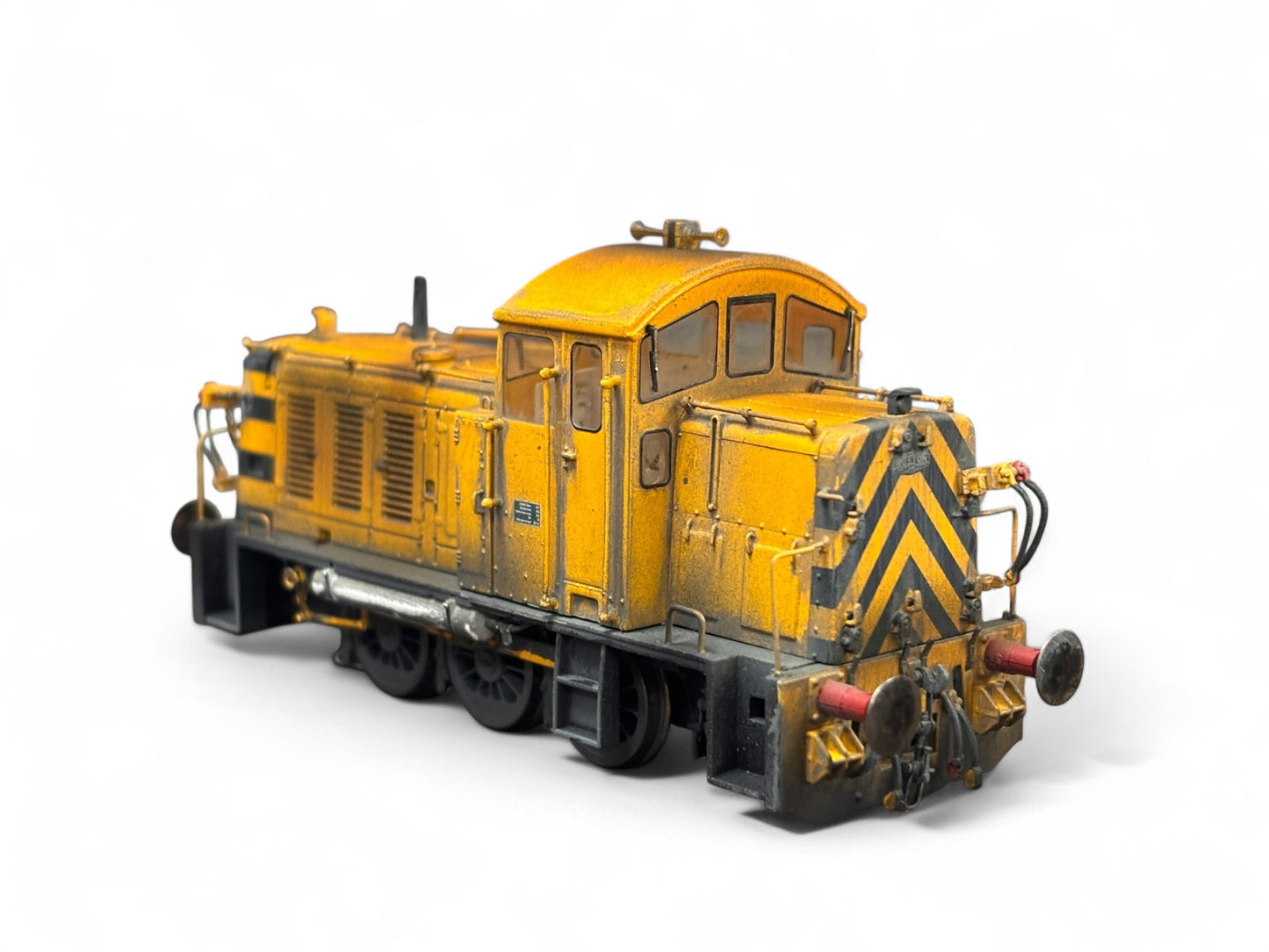 Heljan 2912 Class 07 001 (V2) Peakstone Yellow Diesel Locomotive - Weathered
