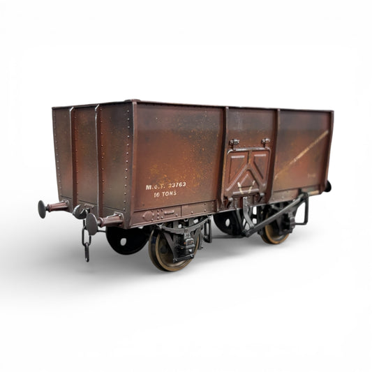 7F-041-003 O Gauge 14T Slope Sided Mineral Bauxite MOT 23763 - Rusty Weathered 1