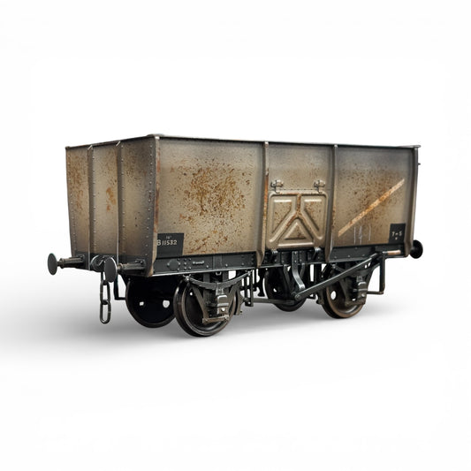 7F-041-004 O Gauge 14T Slope Sided Mineral BR Grey B11532 - Weathered (B)