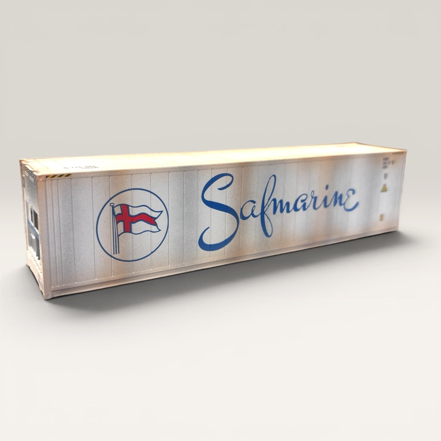 SAFMARINE 40ft Refrigerated Shipping Container - OO Gauge - Weathered