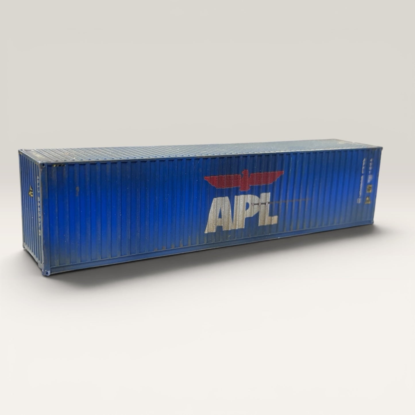 APL 40ft Shipping Container - OO Gauge - Weathered