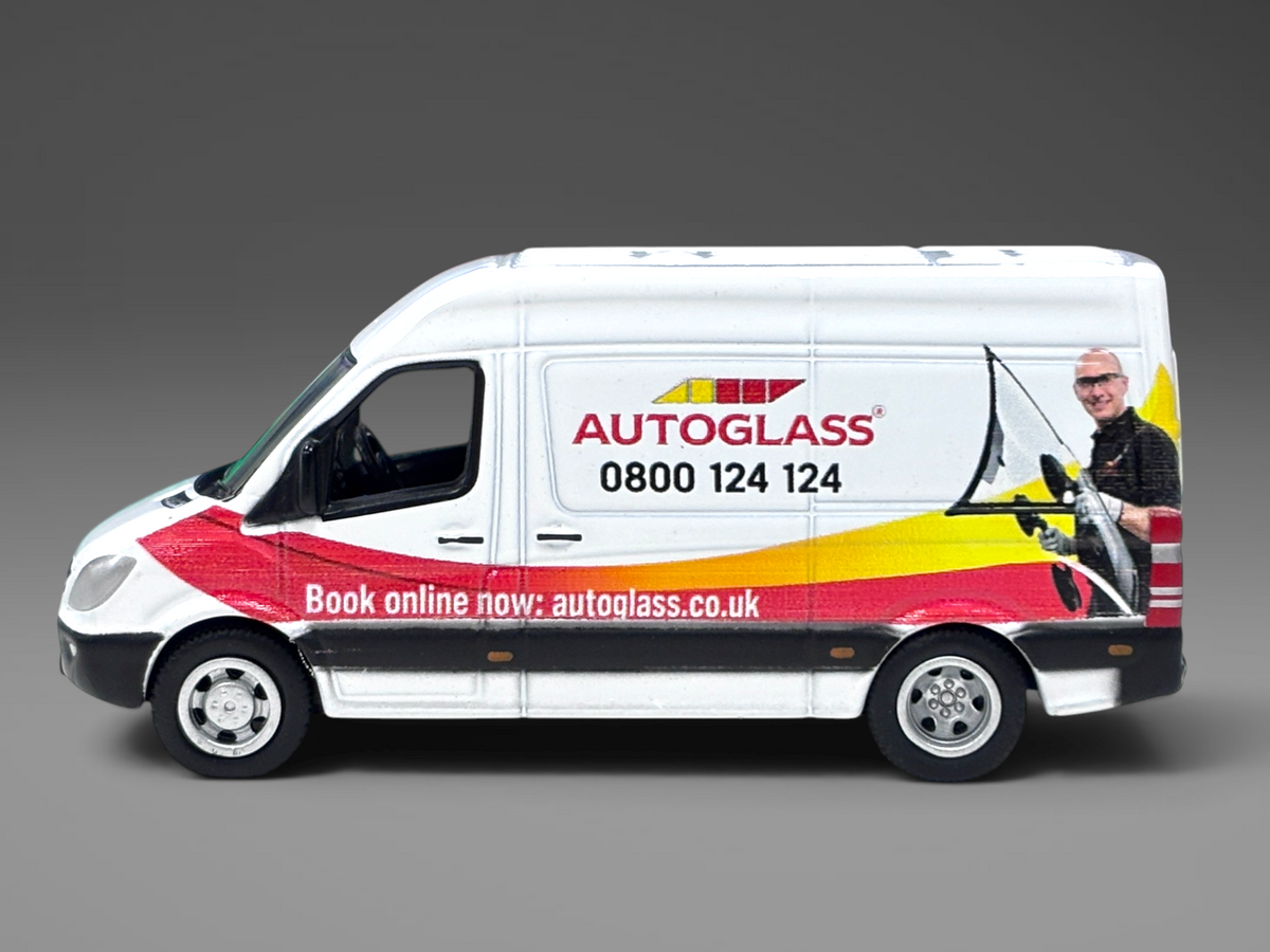 Oxford Diecast Mercedes Sprinter Van - Autoglass - 1:76