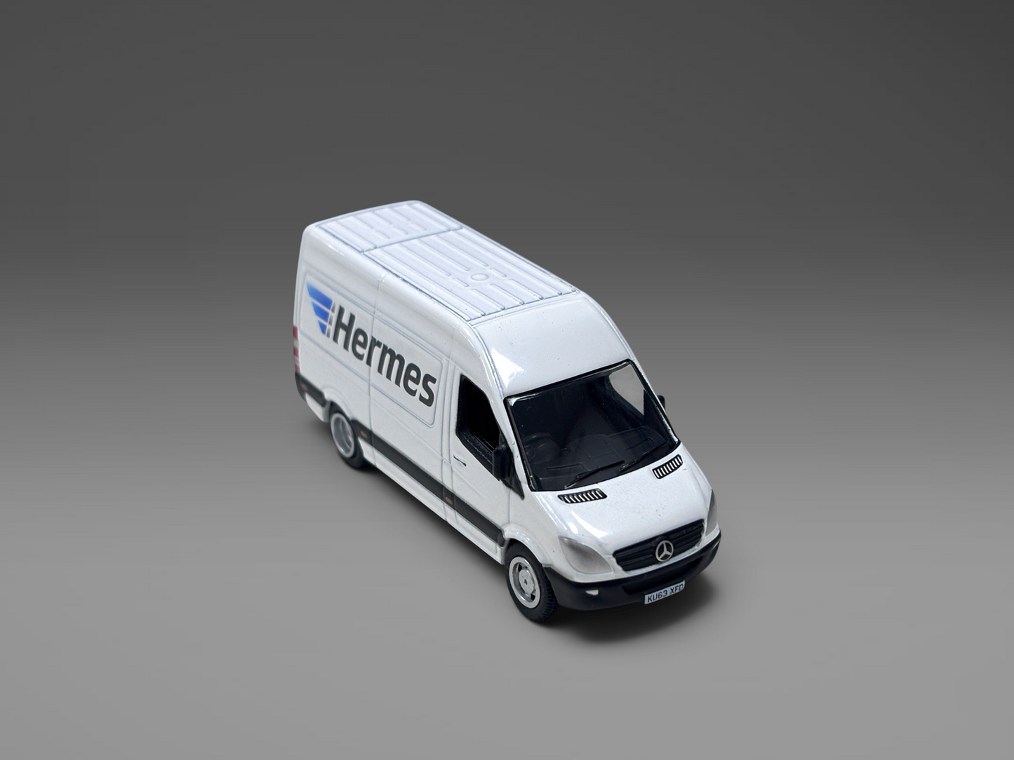 Oxford Diecast Mercedes Sprinter Van - Hermes - 1:76
