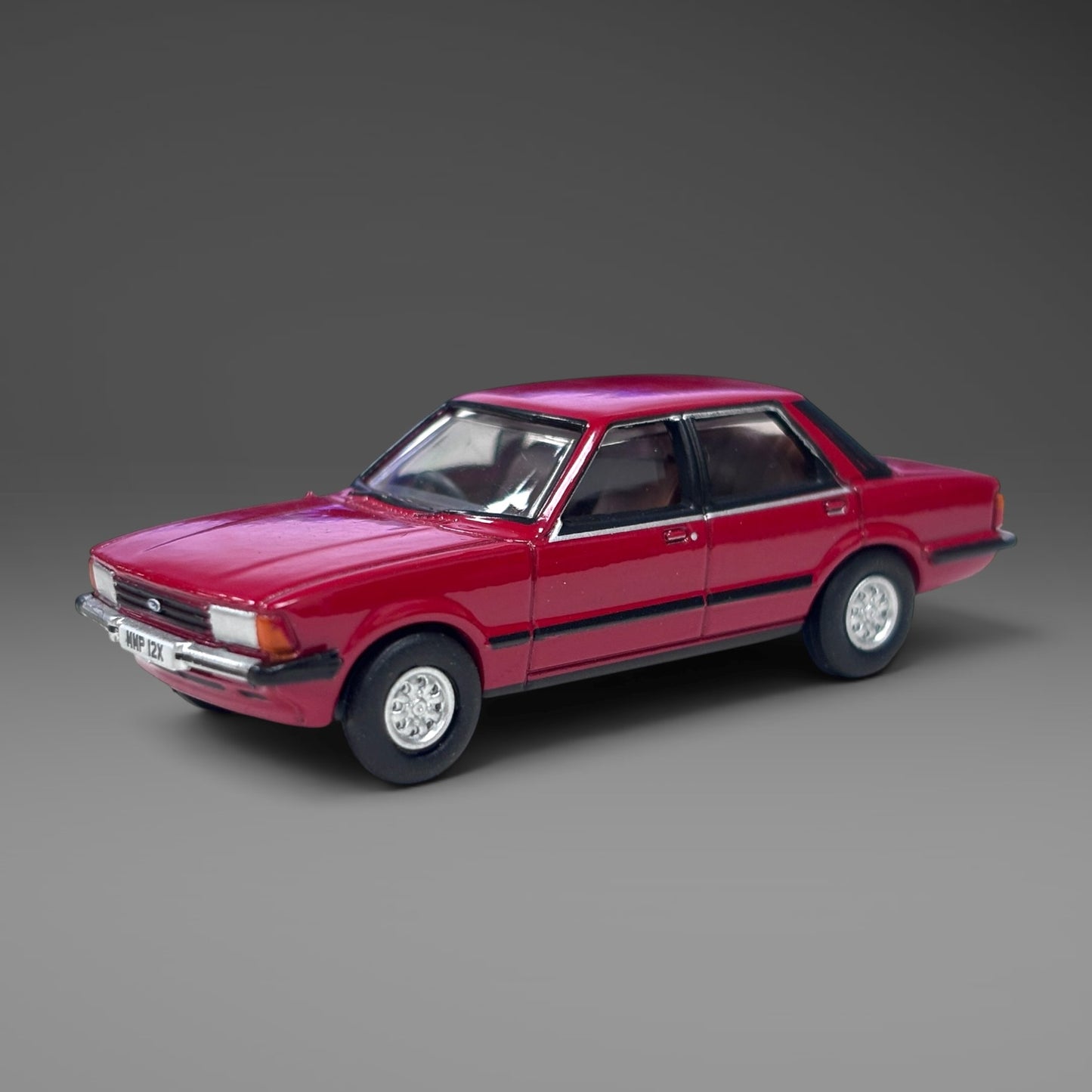 Oxford Diecast Ford Cortina MK5 Cardinal Red 1:76