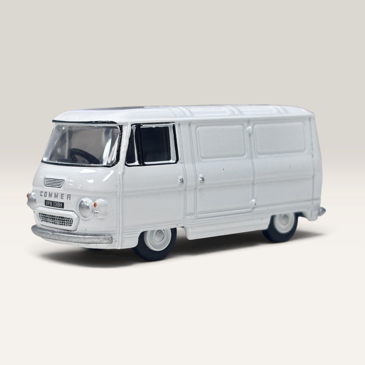 Oxford Diecast White Commer PB- 1:76 - 76PB011
