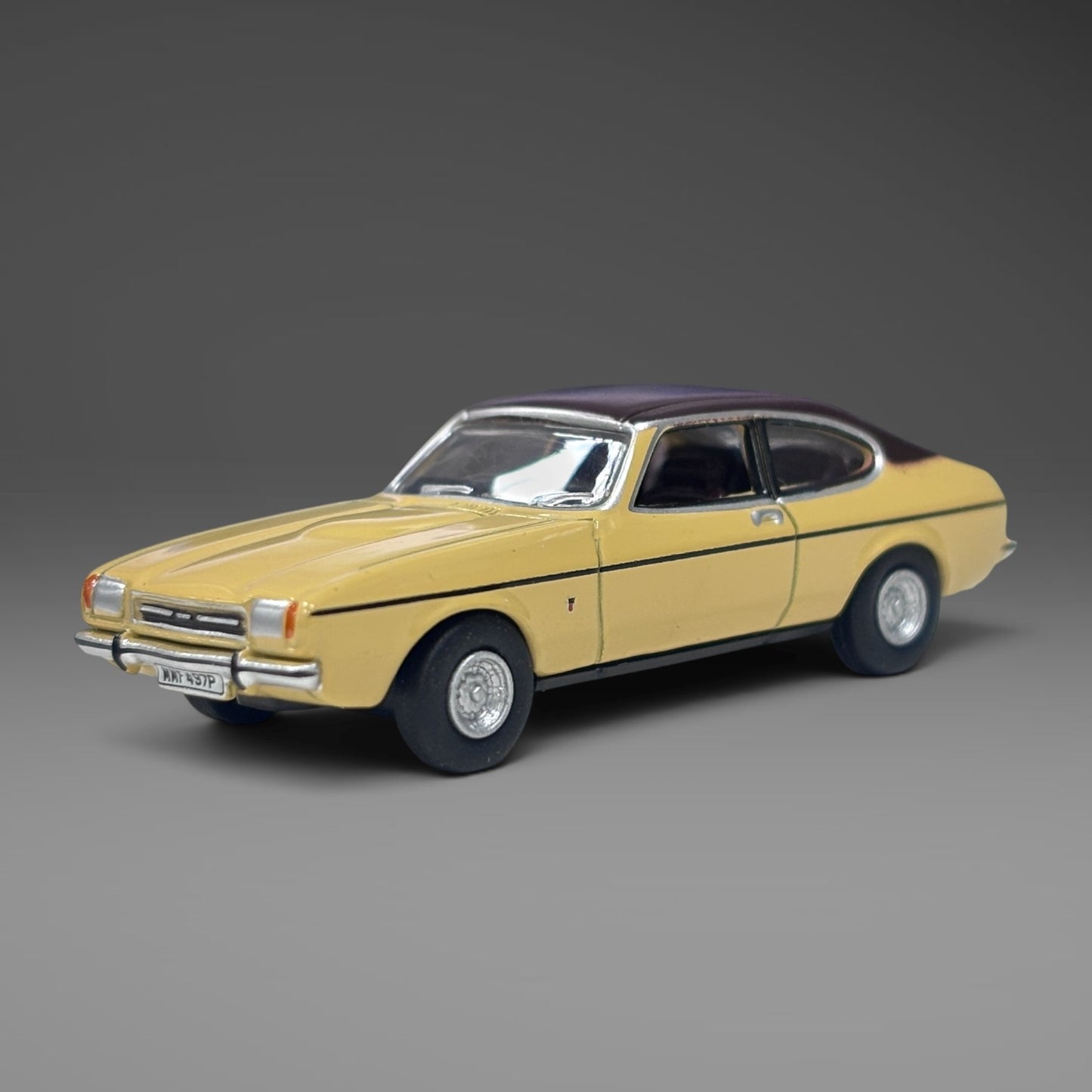 Oxford Diecast Sahara Beige Ford Capri MK2 - 1:76 Scale