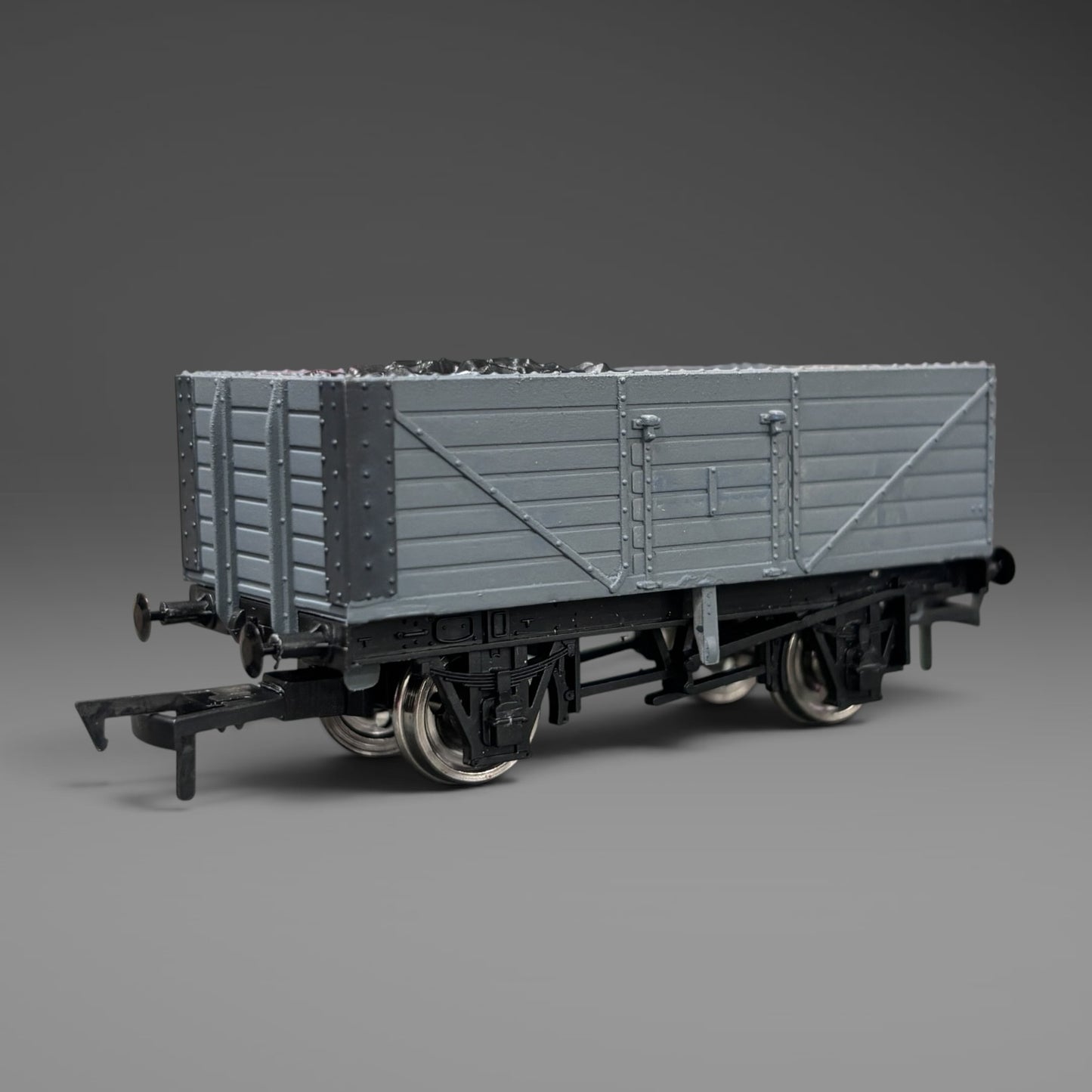Custom Liveried 5 Plank Wagon - Style 2