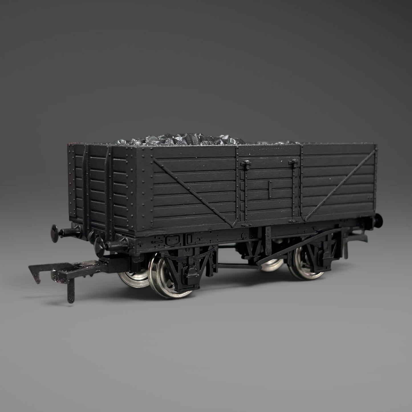 Custom Liveried 5 Plank Wagon - Style 2