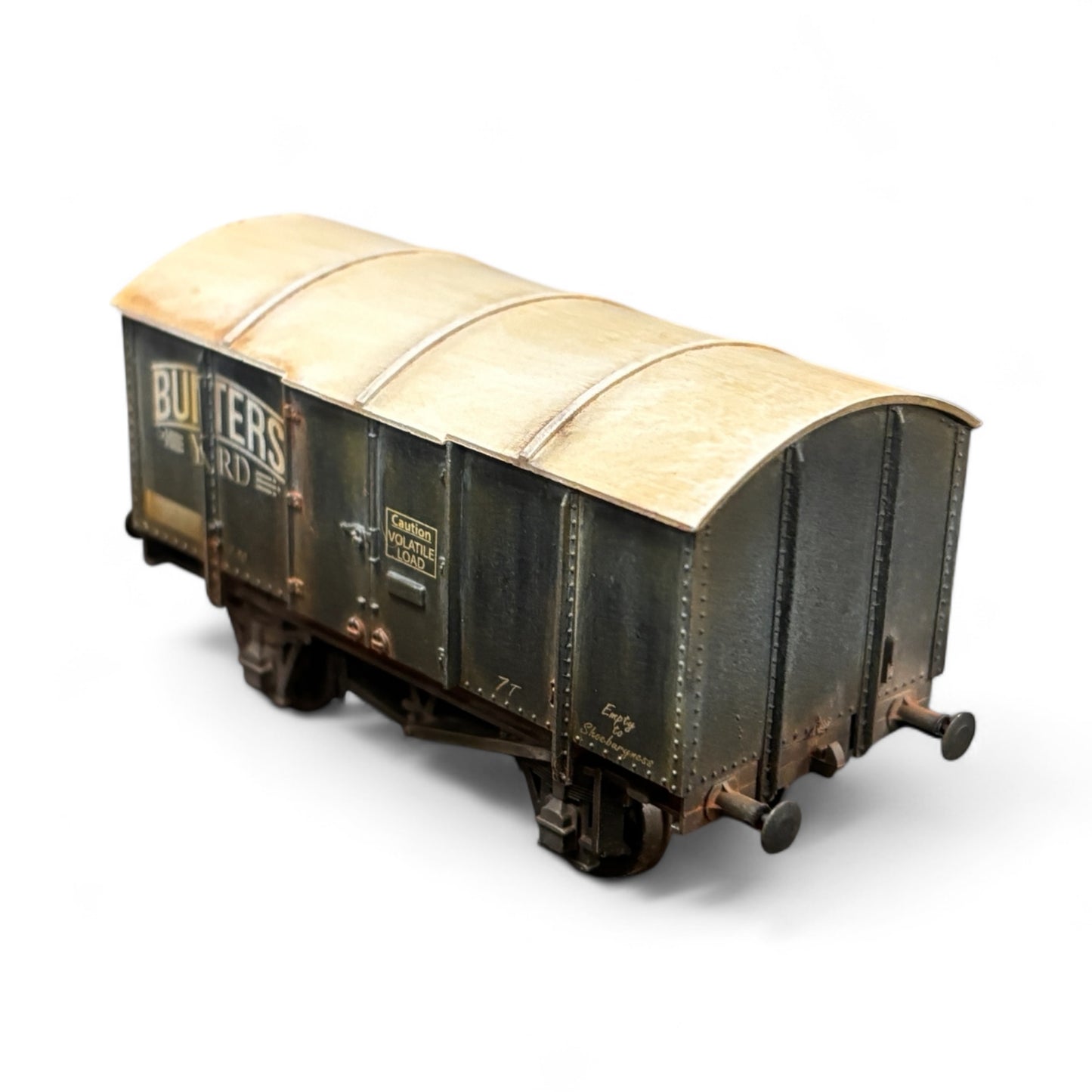 Bunters Yard Gun Powder Van - Weathered Edition - OO Gauge