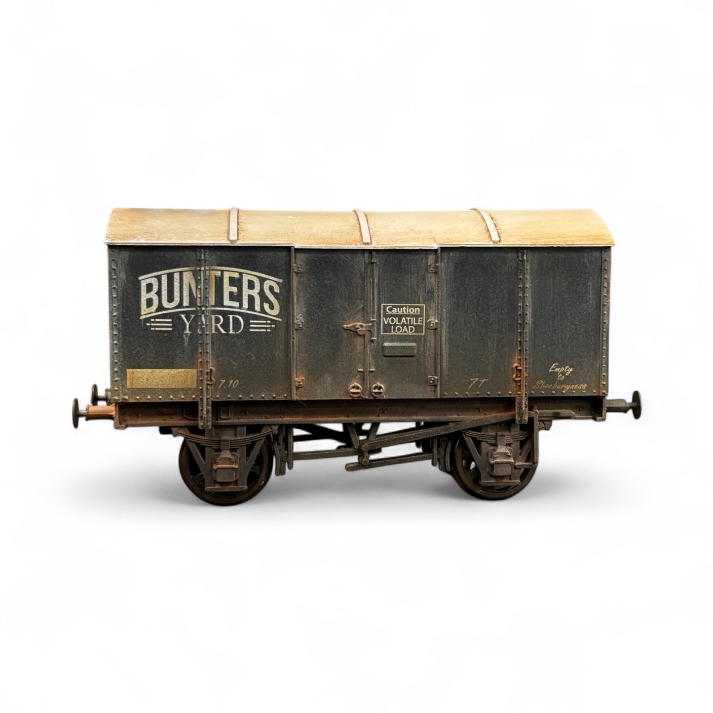 Bunters Yard Gun Powder Van - Weathered Edition - OO Gauge