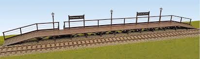 LK-708 Wooden Platform Halt - O gauge